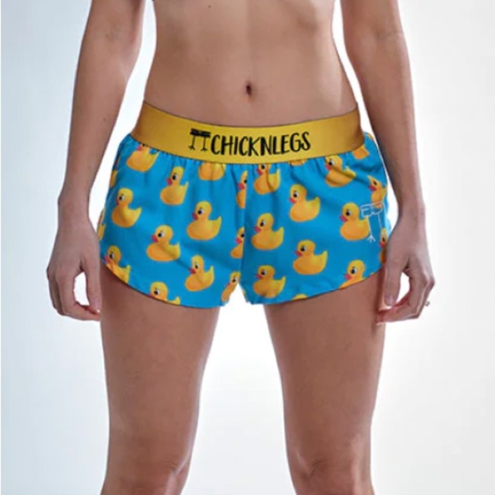 women’s rubber ducky 1.5” split shorts